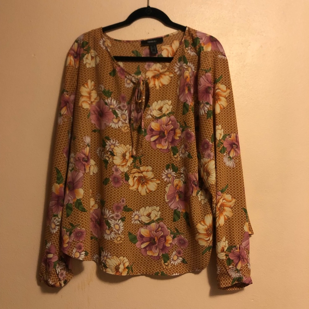 Floral Blouse with Front Tie